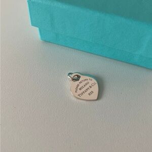 Tiffany & Co Return to tiffany blue heart charm